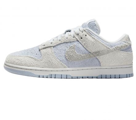 W DUNK LOW