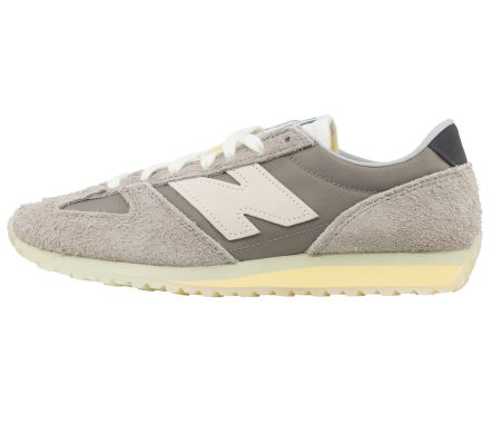 U471V1 GREY DAYS