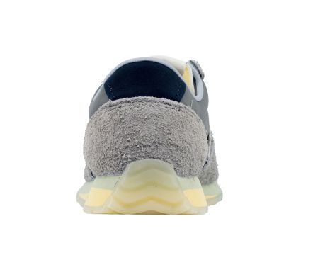 U471V1 GREY DAYS