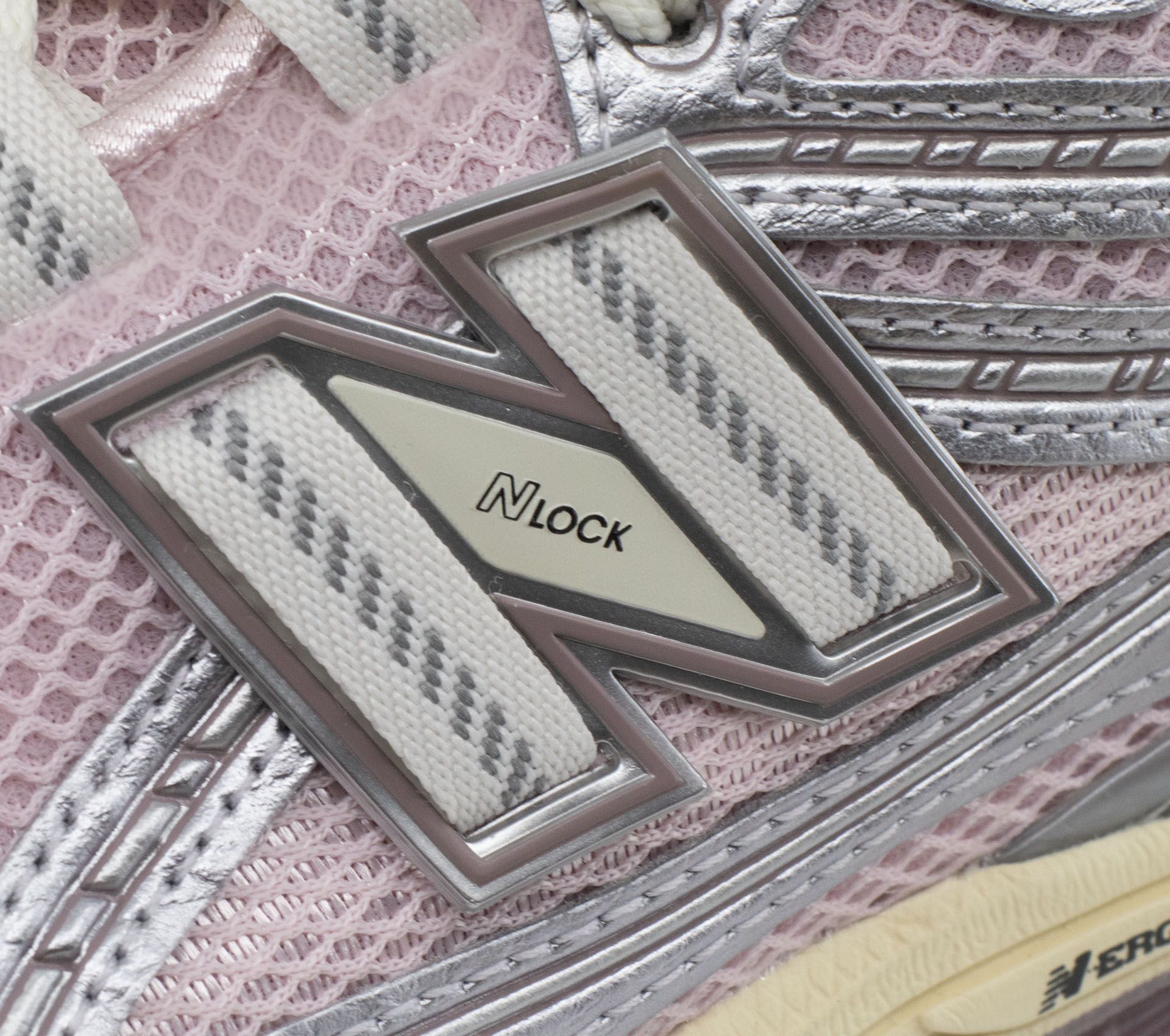 Image #3 of U1906RV1 SILVER PINK