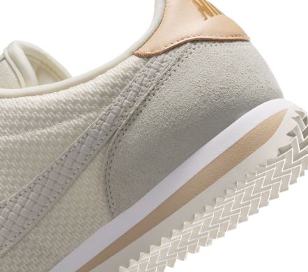 CORTEZ PEARL WHITE