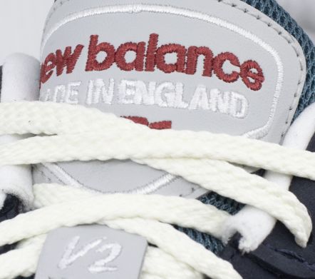MADE IN UK U991V2 VINTAGE NAVY