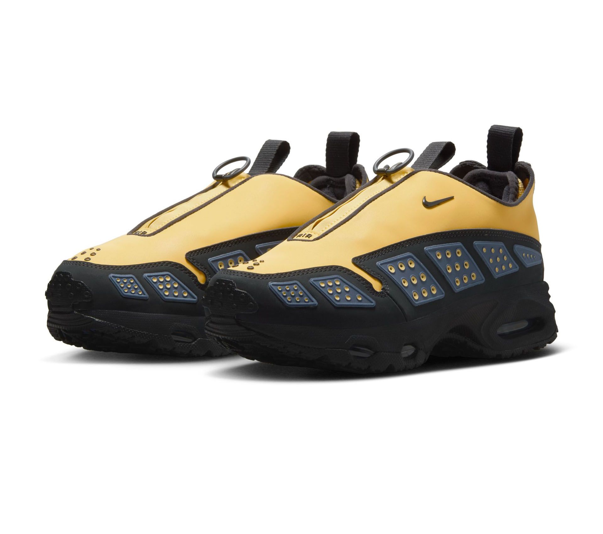 W AIR MAX SNDR SATURN GOLD