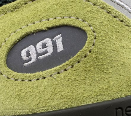 MADE IN UK 991v2 GRAPE SORBET GREEN