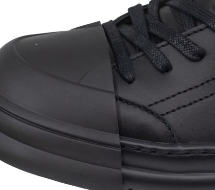Junction Runner All Black
