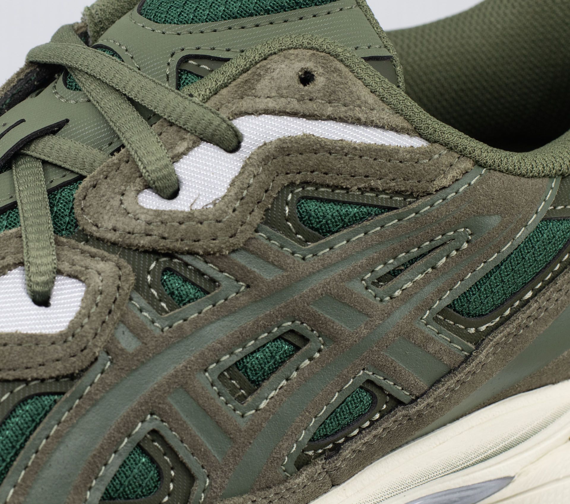 Image #3 of Gel-NYC Grove / Olive Canvas