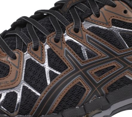 Gel-Kayano 20 Black / Reddish Brown