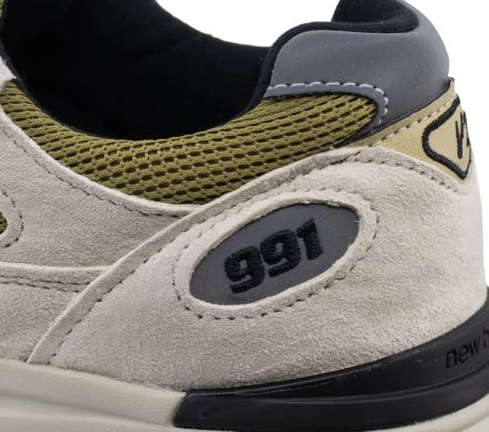 Made In UK U991 V2 "Neo Synthesis"