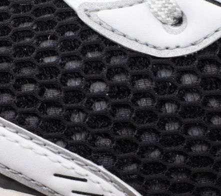 ProGrid Paramount Black / White