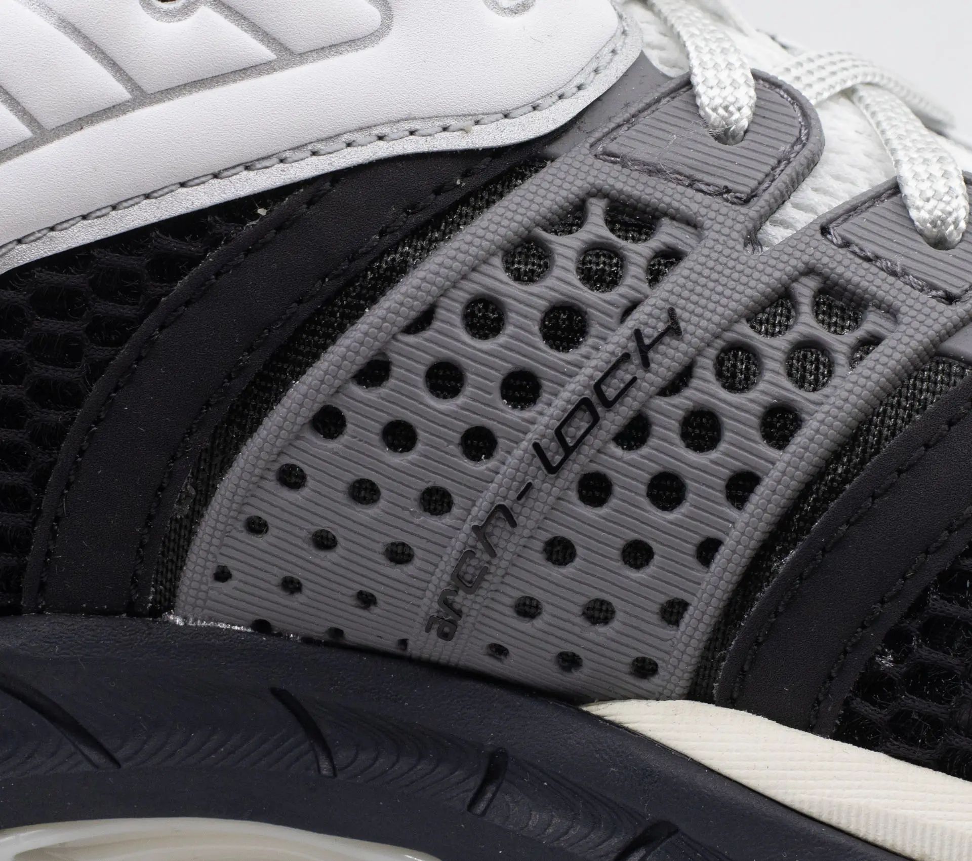 Image #6 of ProGrid Paramount Black / White