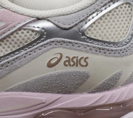 Gel-NYC Concrete / Barely Rose