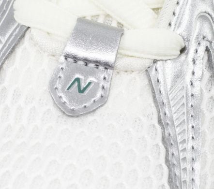 M1906R Silver Metallic Cream