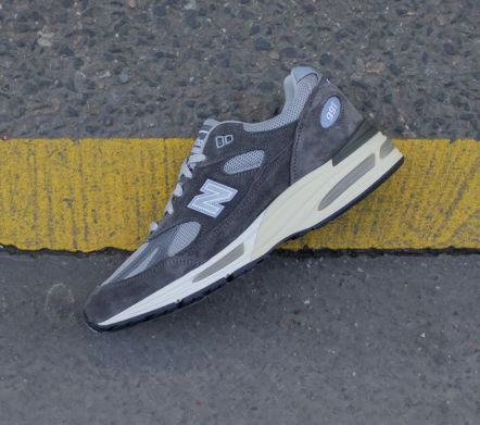 Made In UK U991 V2 "Forged Iron"