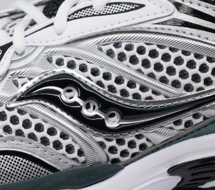 ProGrid Omni 9 "White / Pine Green"