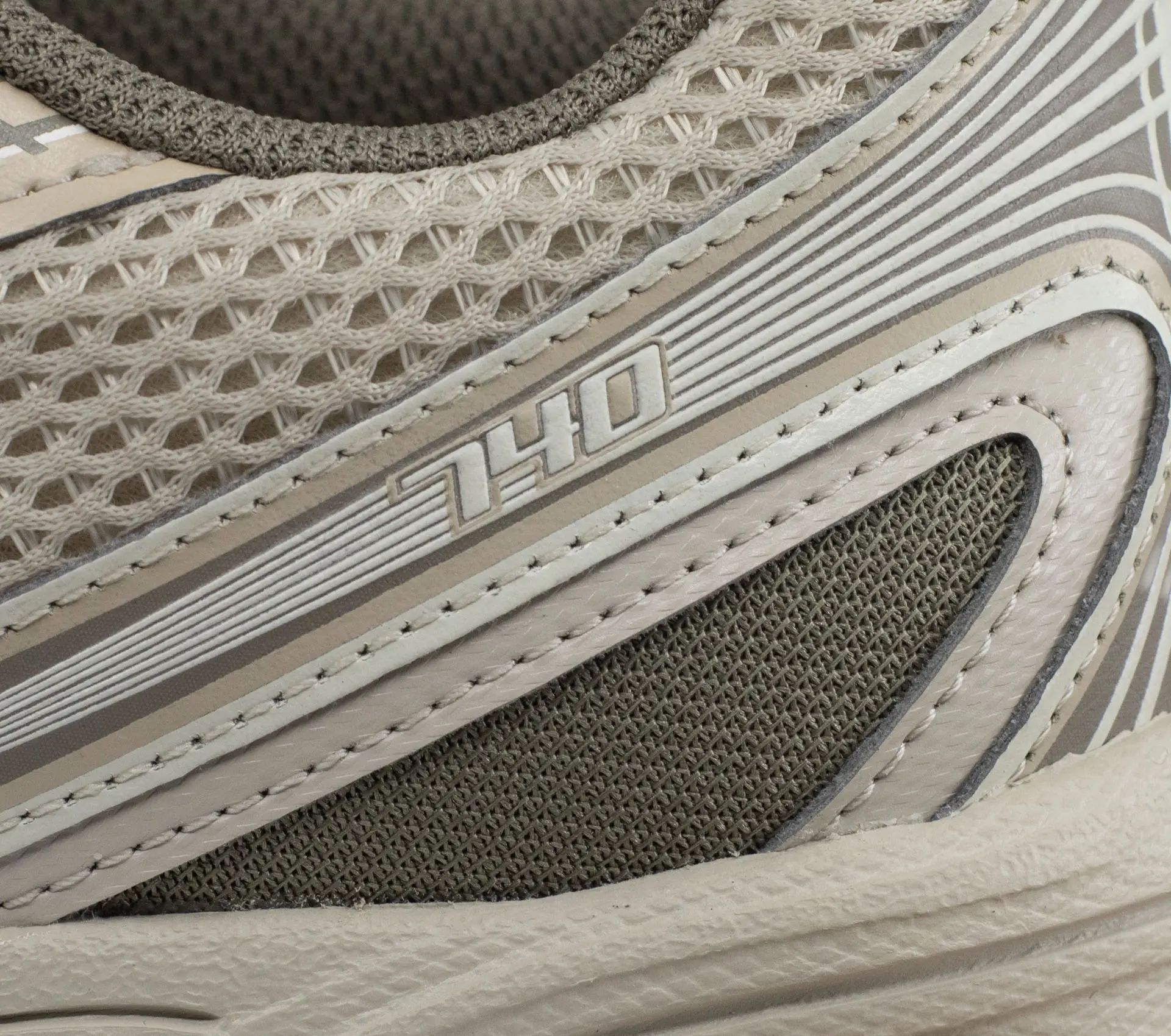 Image #6 of U740 V2 "Dockside / Timberwolf"