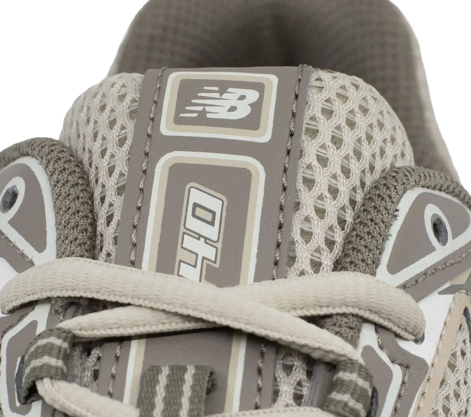 Image #7 of U740 V2 "Dockside / Timberwolf"