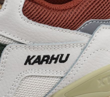 Fusion XT Blanc De Blanc / Pineneedle