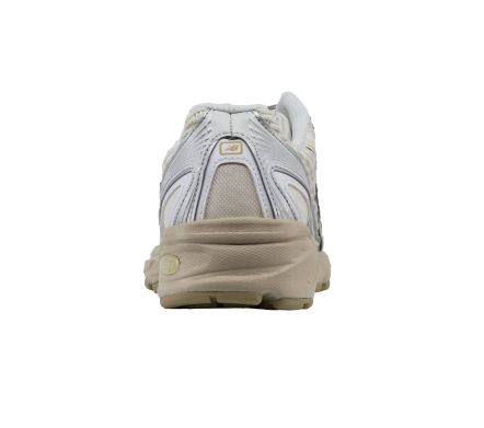 U740 "Linen Toasted Sesame"