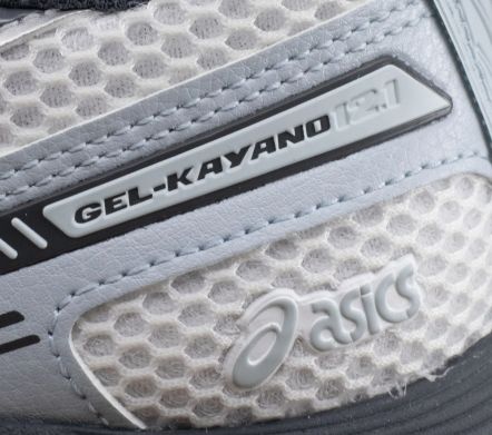 Gel-Kayano 12.1White / Carrier Grey