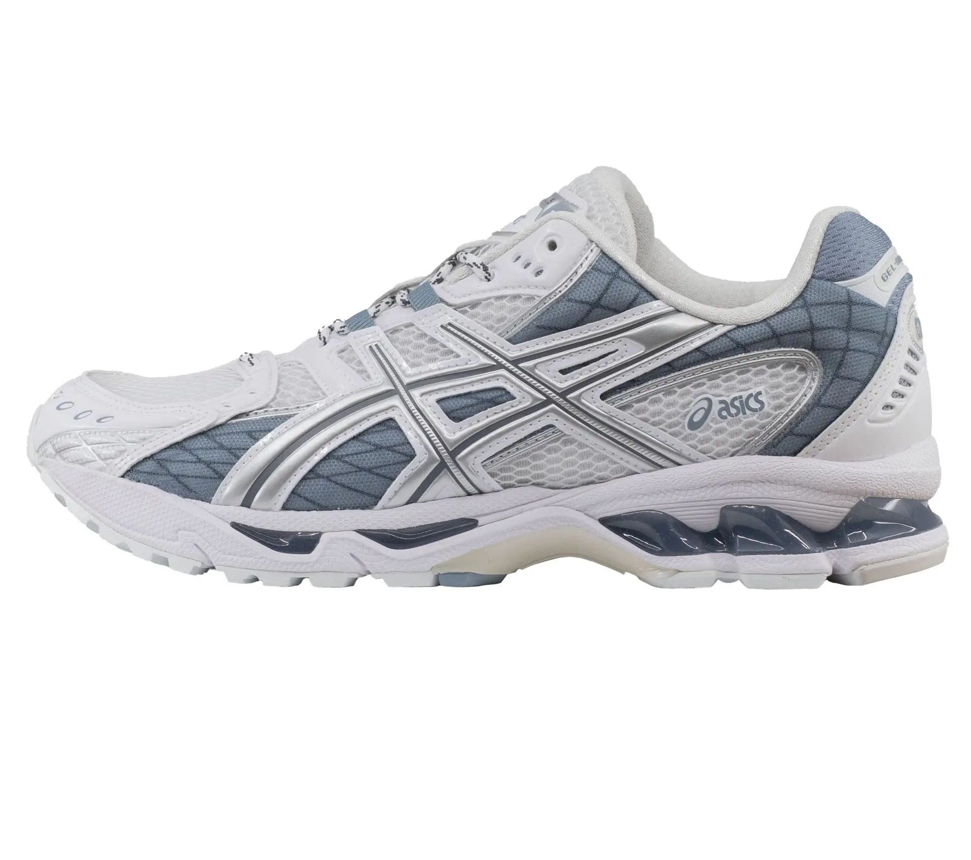 Image #2 of Gel-Nimbus 10.1 White / Slate Blue