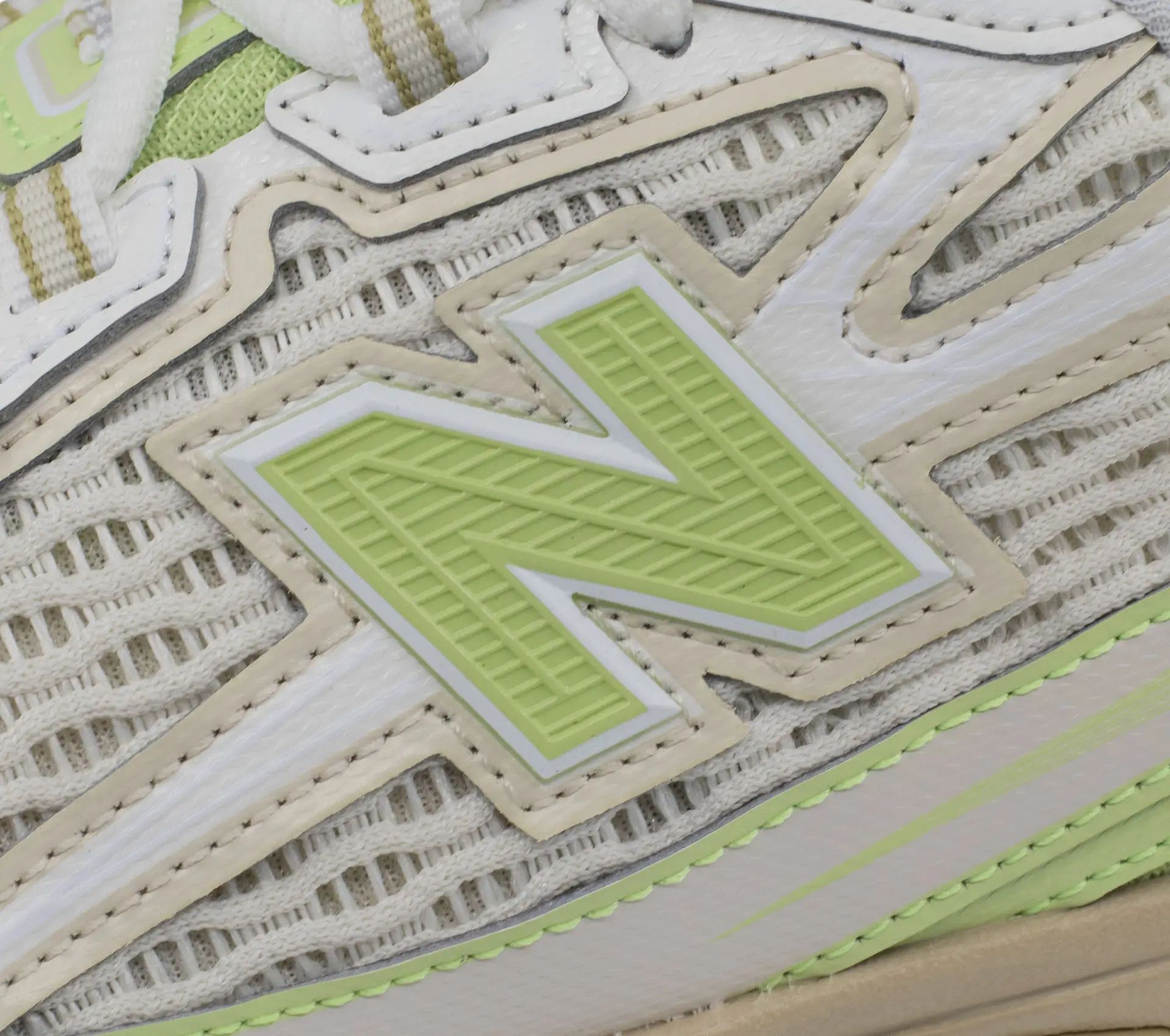 Image #6 of U7401 "Dry Lime"