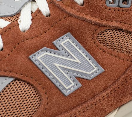 Made In UK U991 V2 "Potter's Clay"