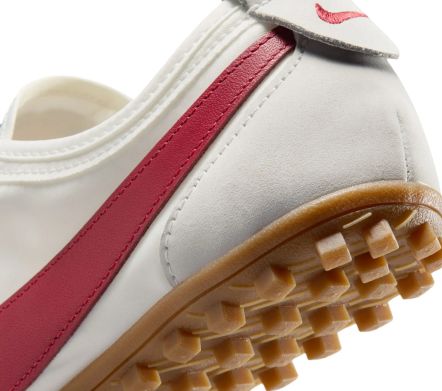 Moon Shoe OG SP "Summit White / Team Crimson"