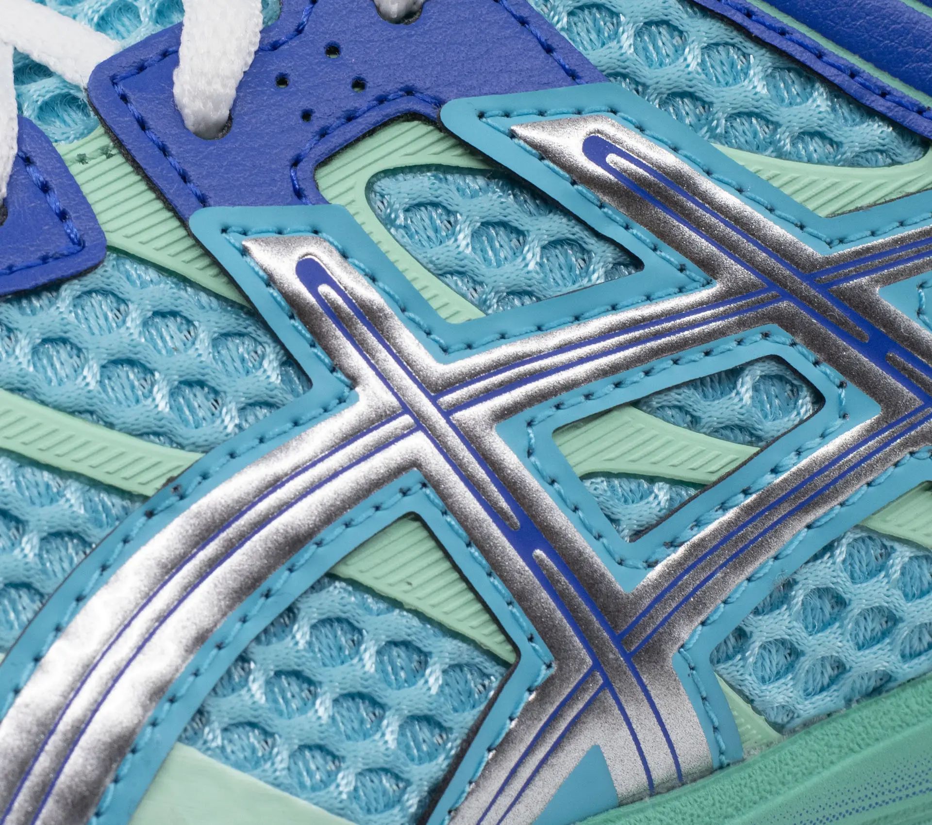 Image #5 of Gel-Cumulus 16 Aquarium / Pure Silver