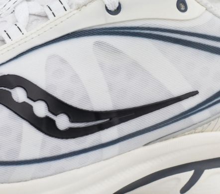 Kinvara 1 "White / Off White"