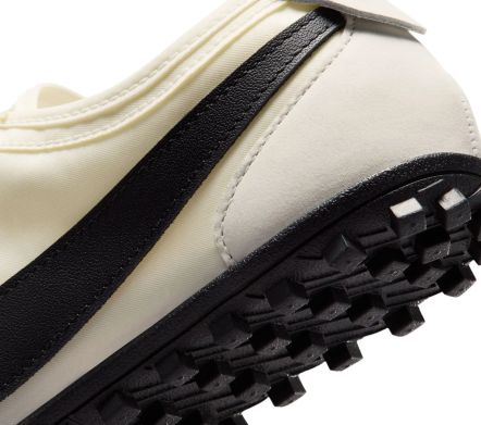 Moon Shoe OG SP "Soft Pearl And Black"