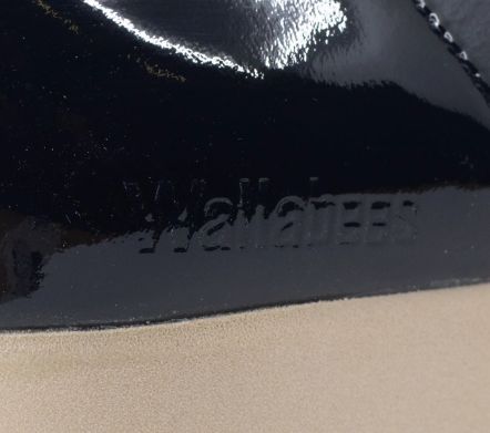 Wallabee 2604 Navy Patent