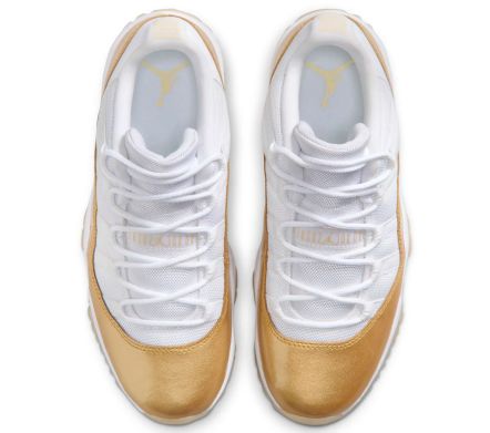 Air Jordan 11 Retro Low "Mother's Day"