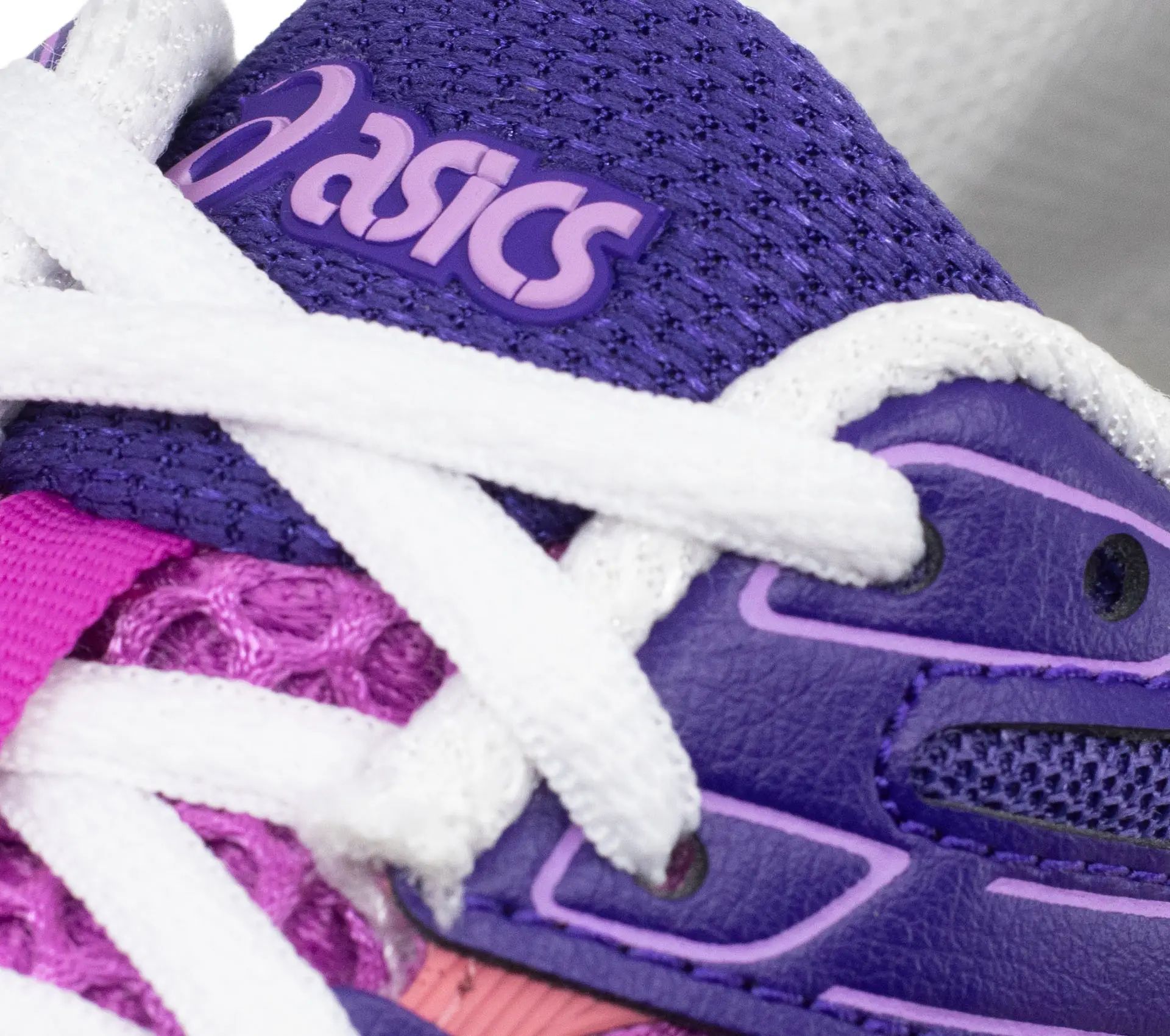 Image #4 of Gel-Cumulus 16 Digital Sakura / Pure Silver