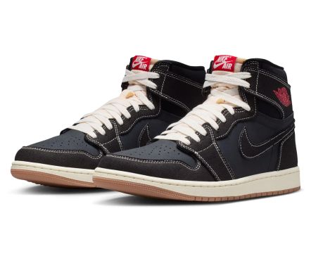 Air Jordan 1 Retro High OG...