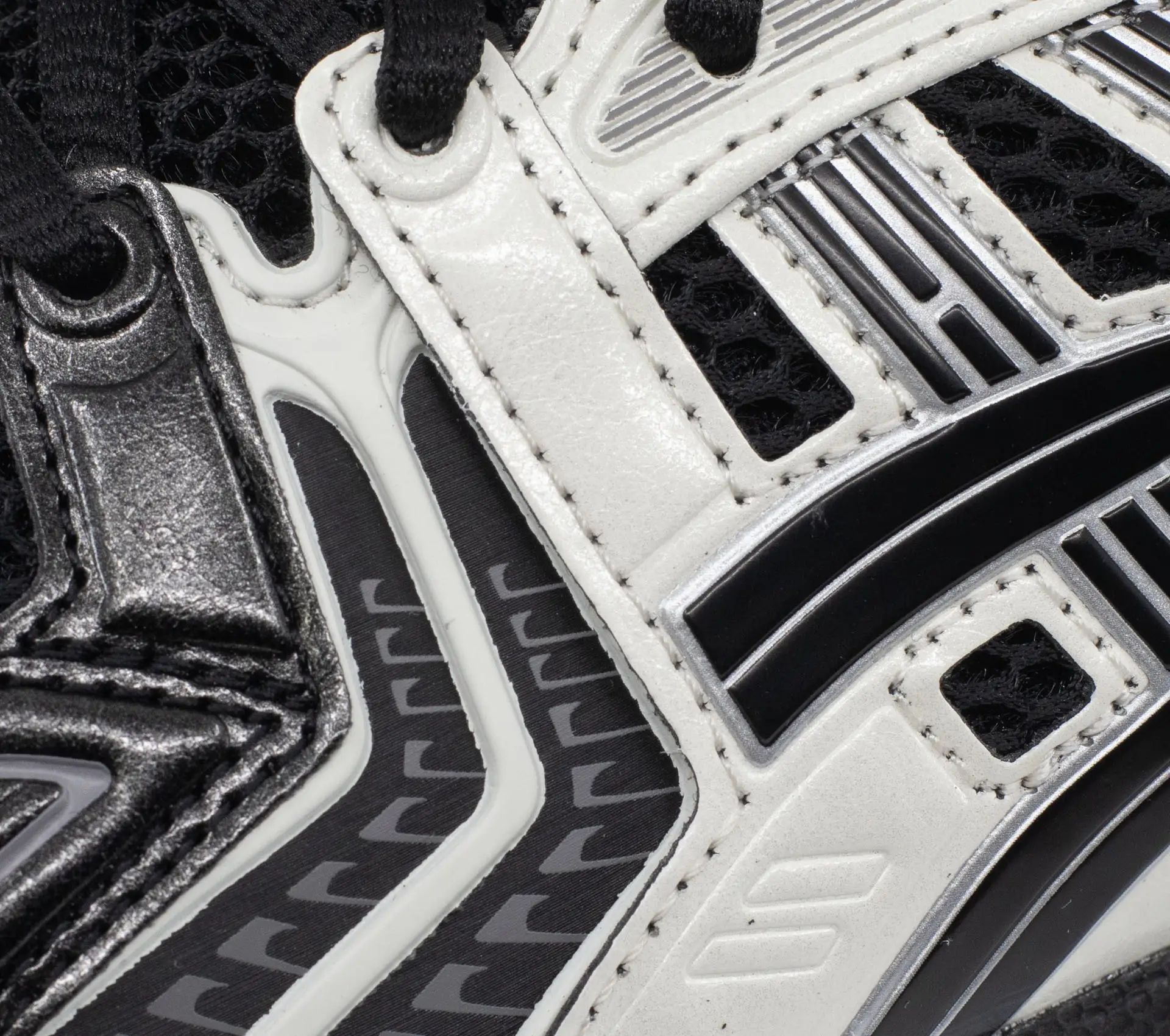 Image #5 of Gel-Kayano 14 "Black / Cream"