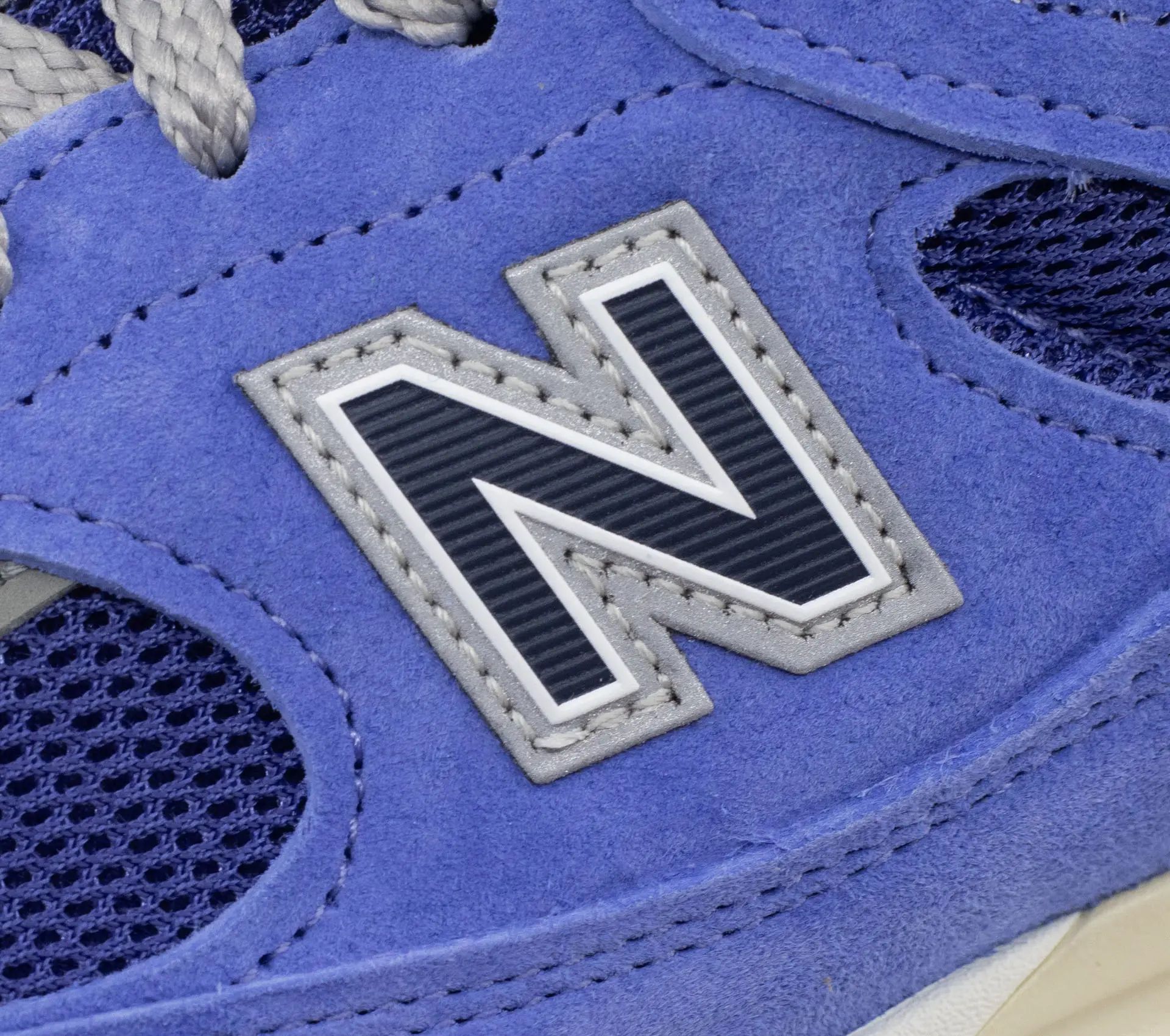 Made In UK U991 V2 "Baja Blue"