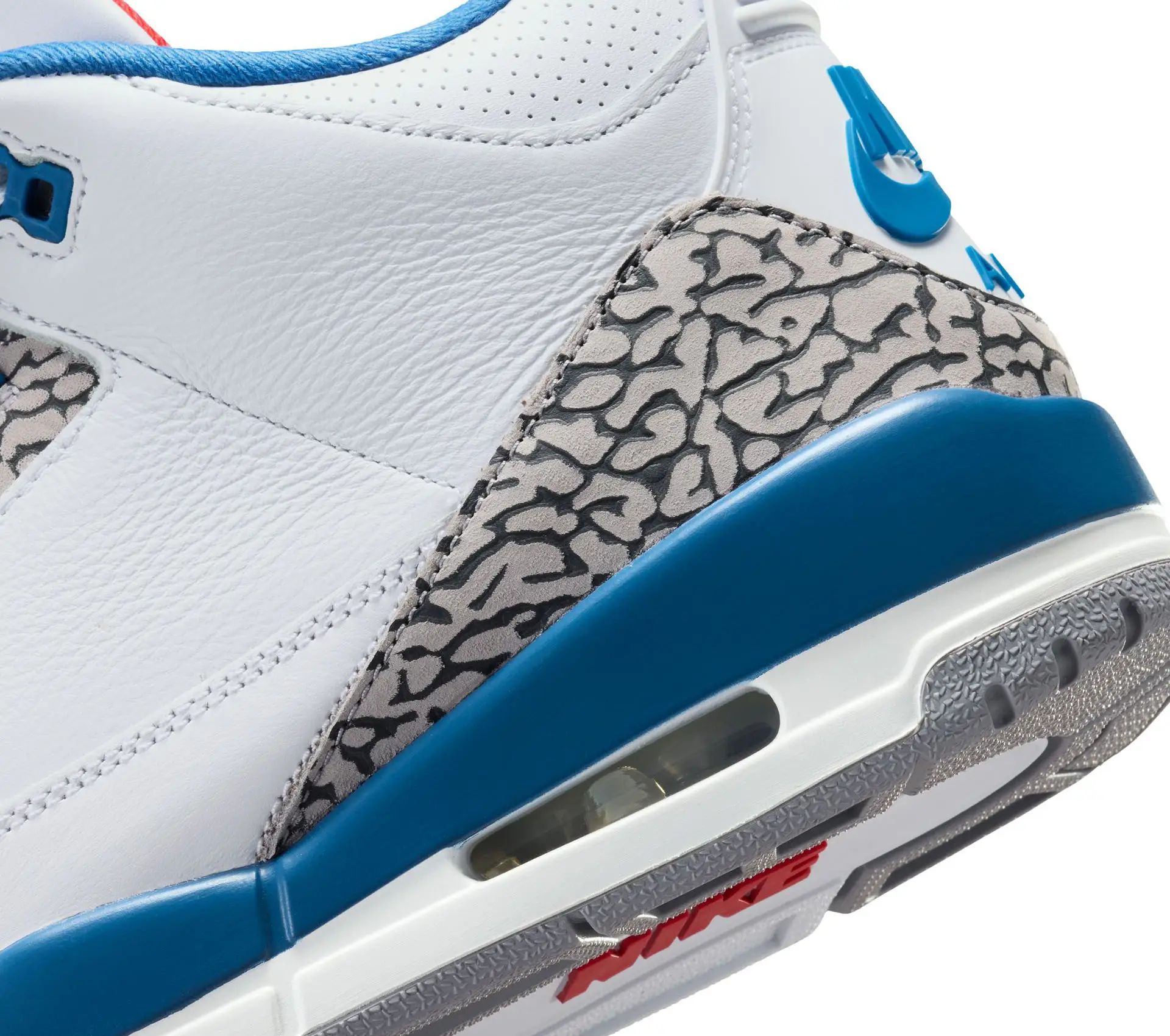 Air Jordan 3 Retro OG "True Blue"