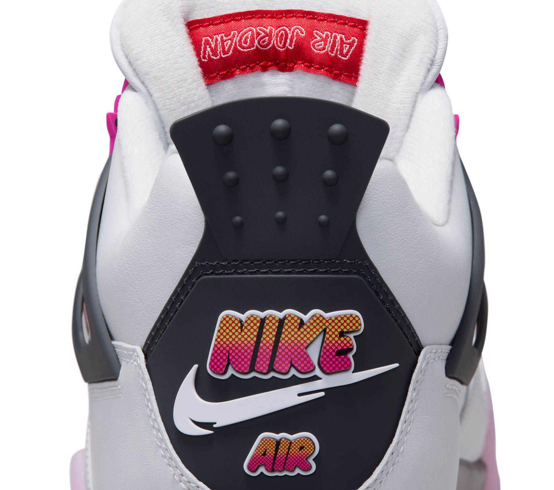 Air Jordan 4 Retro "Comic"