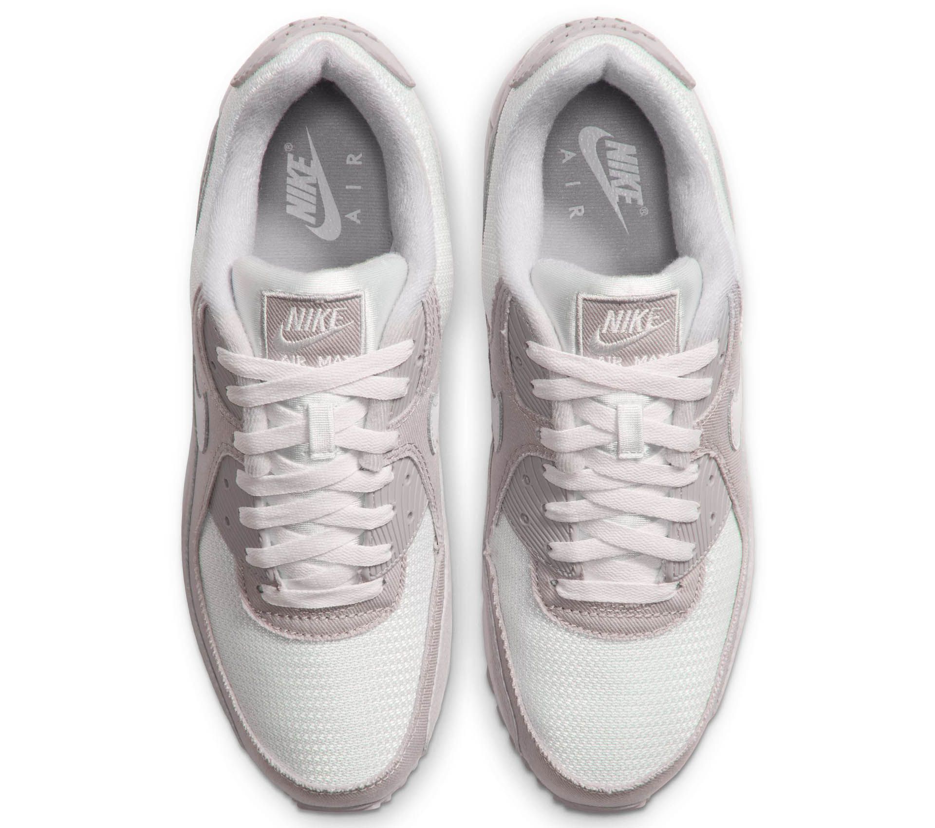 Air Max III Light Iron Ore / Pale Ivory