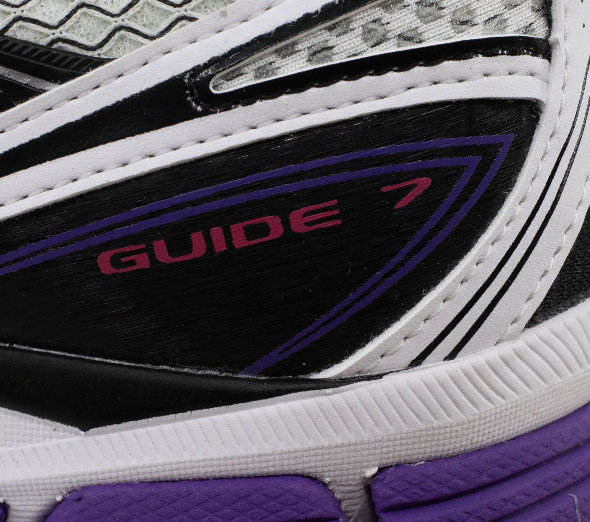 ProGrid Guide 7 White / Drupe