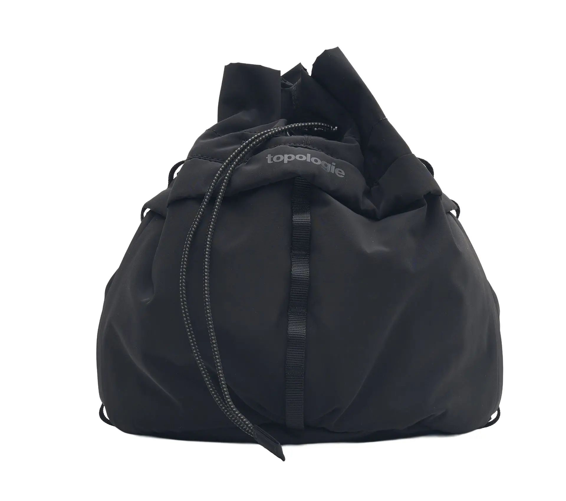 Cargo Bucket Medium Black Tech Sateen