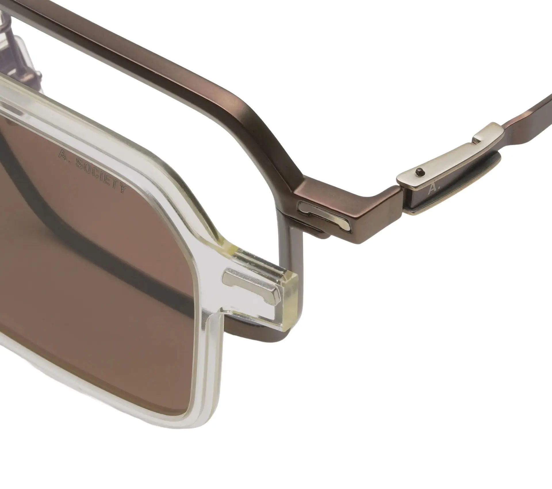 Kowloon Brown / Honey x Universal Works