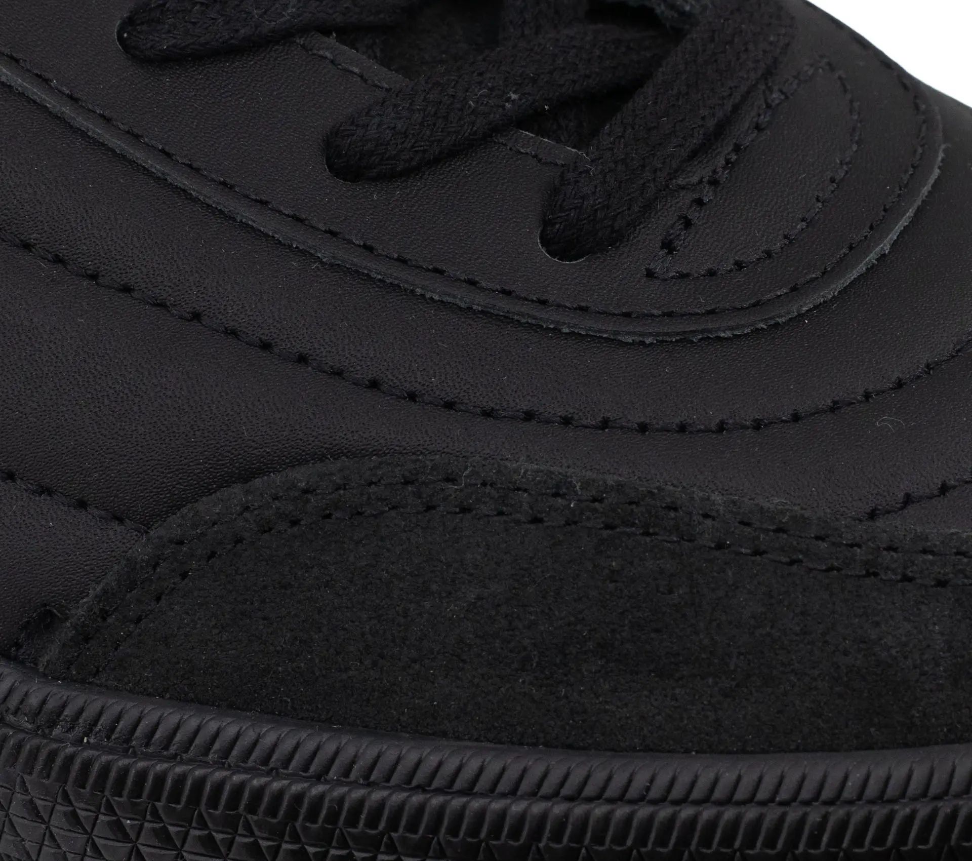 Panenka x Arpenteur Black