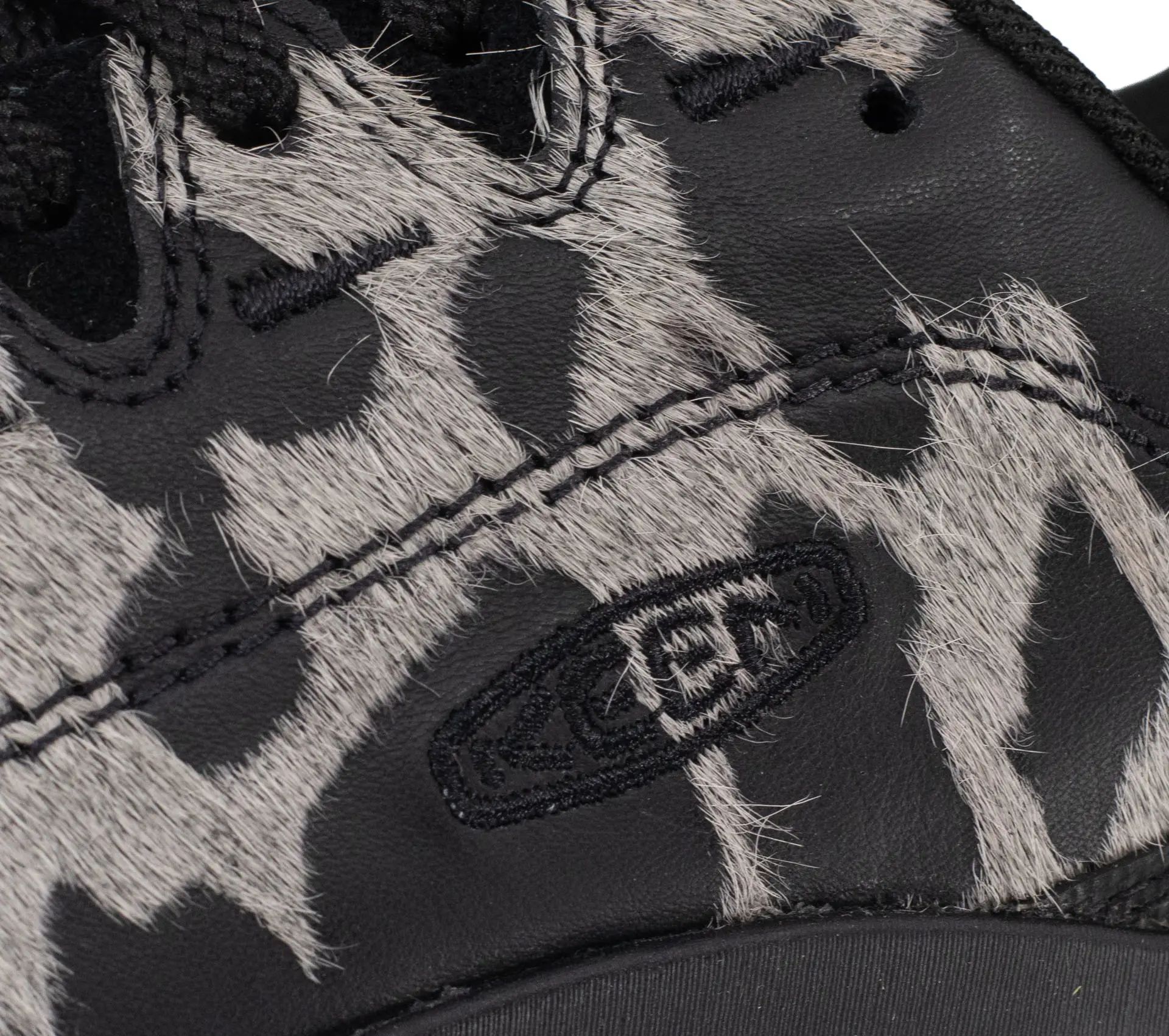 Jasper Cow Black
