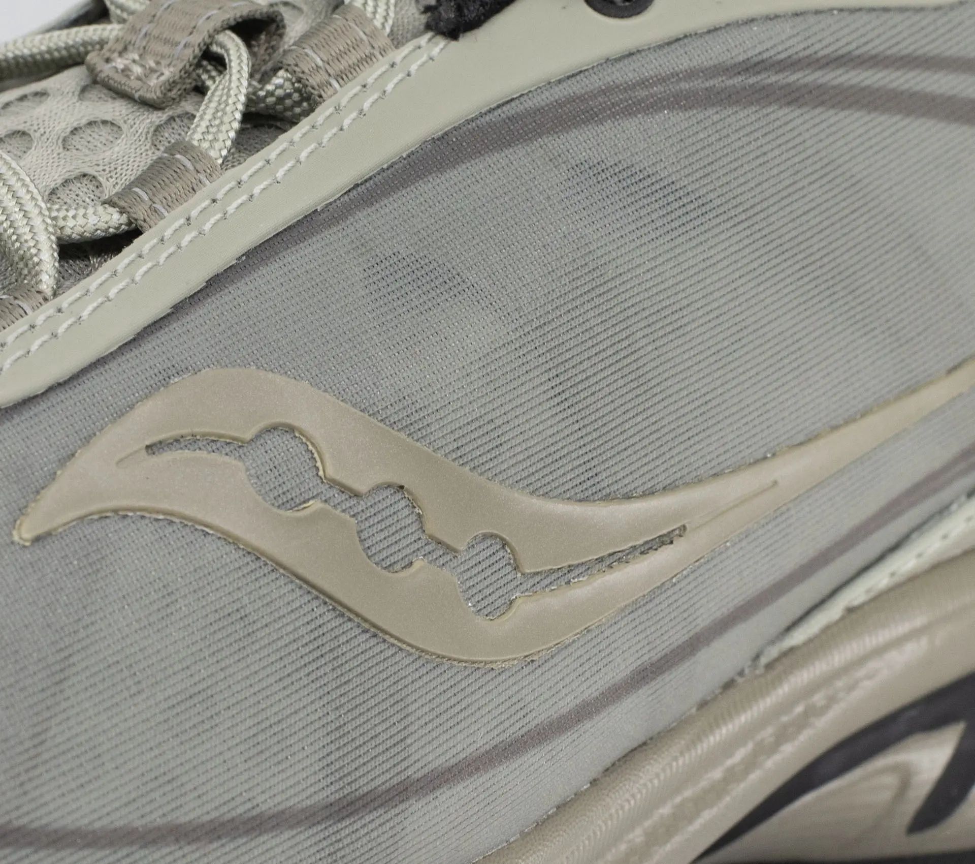 Kinvara 1 "Sage / Trek"