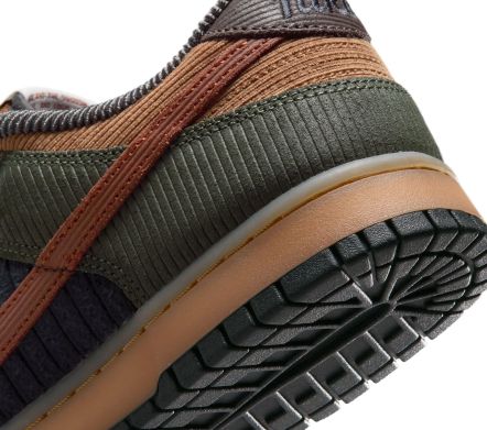Image #7 of Dunk Low Corduroy Light British Tan