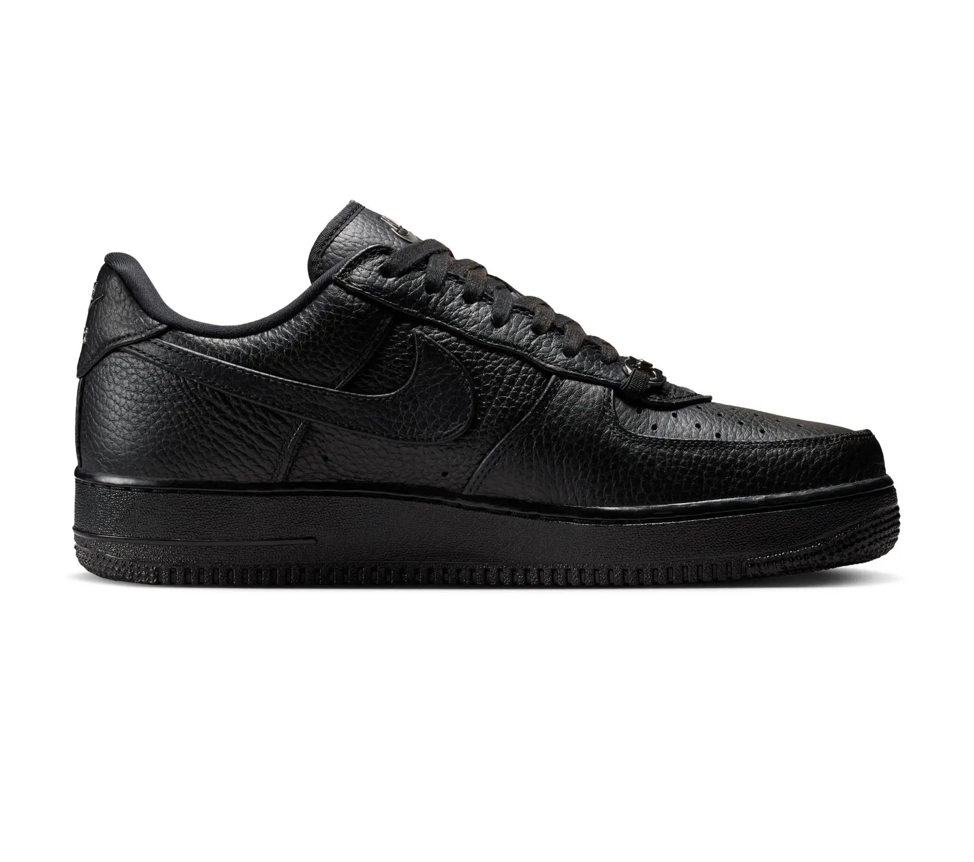 Air Force 1 Low Retro Premium "Black Leather"