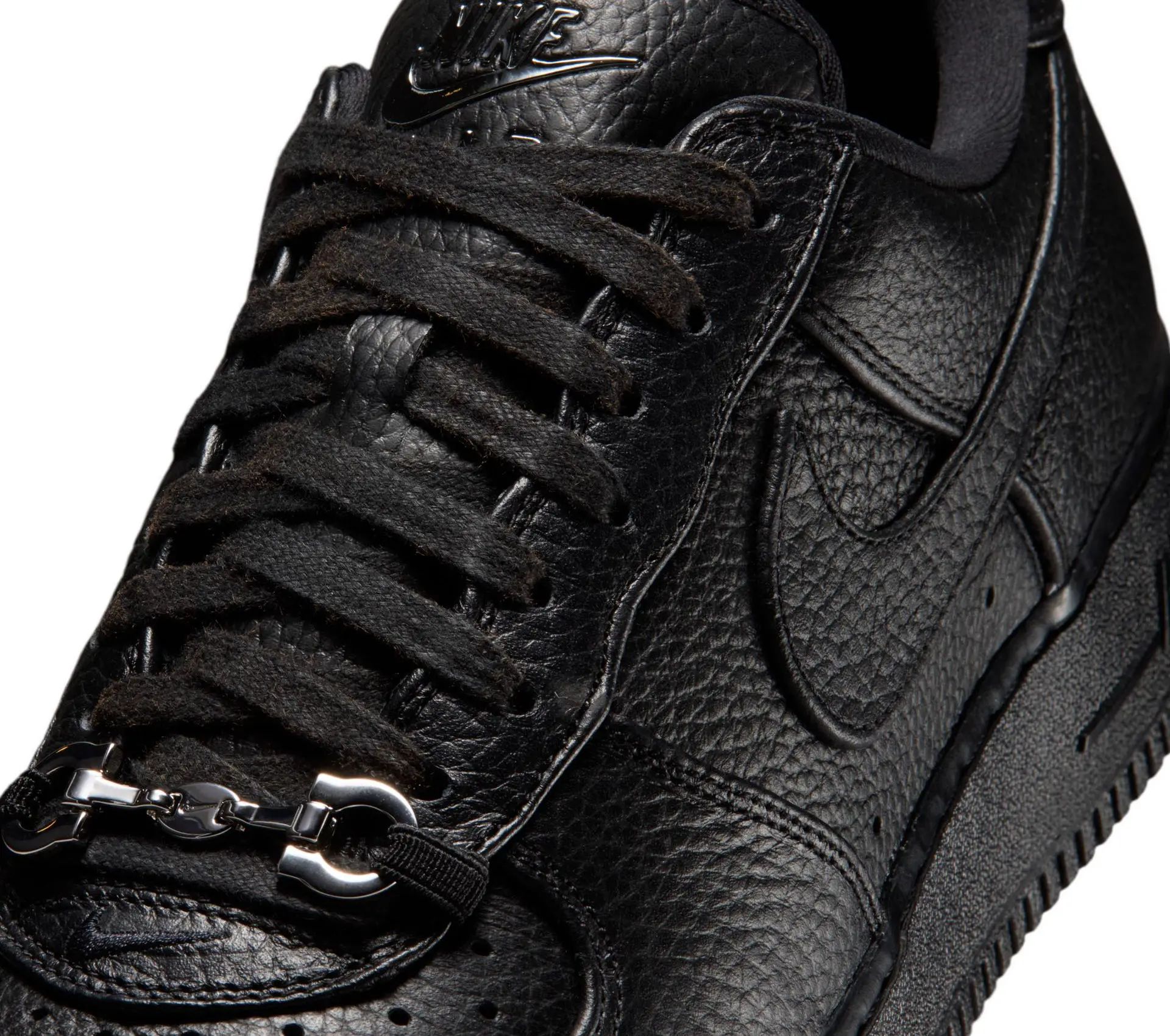 Air Force 1 Low Retro Premium "Black Leather"