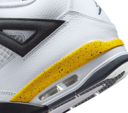 Image #7 of Air Jordan 4 Retro Rare Air "Tour Yellow"