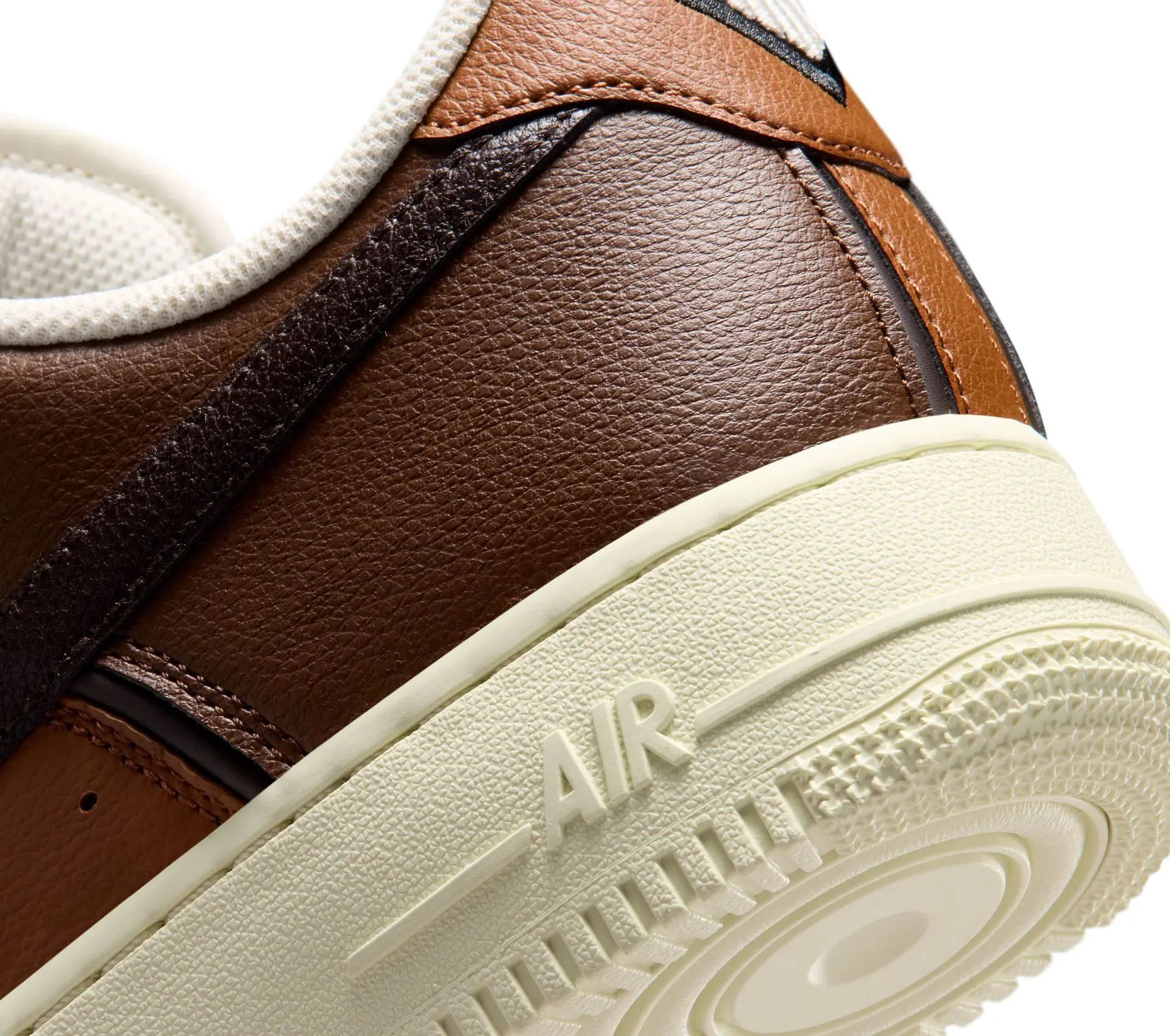 Air Force 1 '07 LV8 Sport "Cacao Wow"